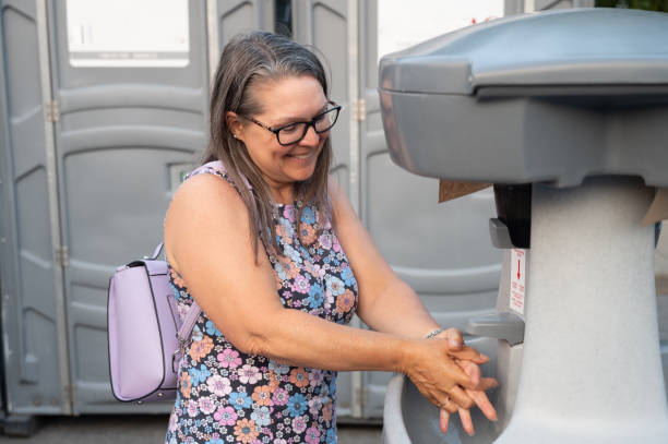 Porta potty rental for outdoor events in Parklawn, CA